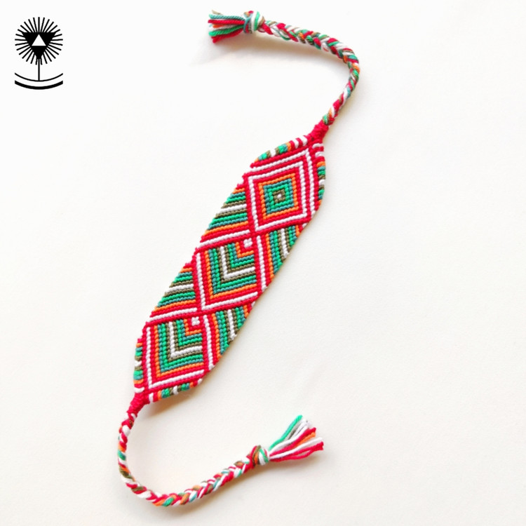 دستبند دوستی آوید