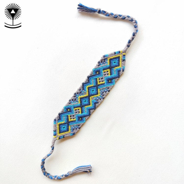 دستبند دوستی نخ و نگار